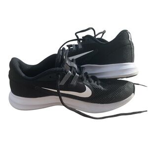 Nike Downshifter 9 Running Shoes Black White Youth Size 4Y